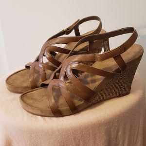 Aerosoles NWOT Strappy Woven Wedge Sandals, 9.5
